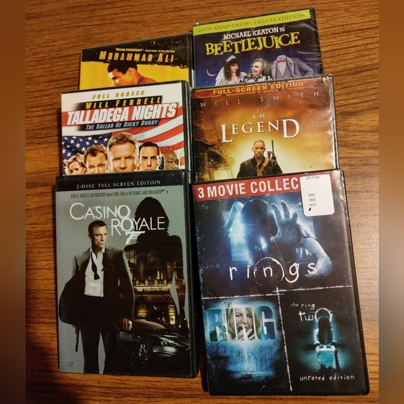 🎥🍿8 Movie Collection DVD Set - Picture 2 of 14